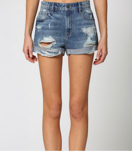 HIDDEN RILEY DISTRESSED ROLL UP SHORTS